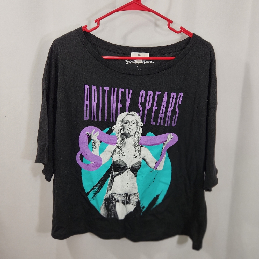 Brittany Spears graphic tee black size medium